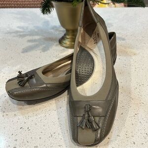 Sesto Meucci Women’s Leather Walking Loafers Size 11 1/2 Narrow